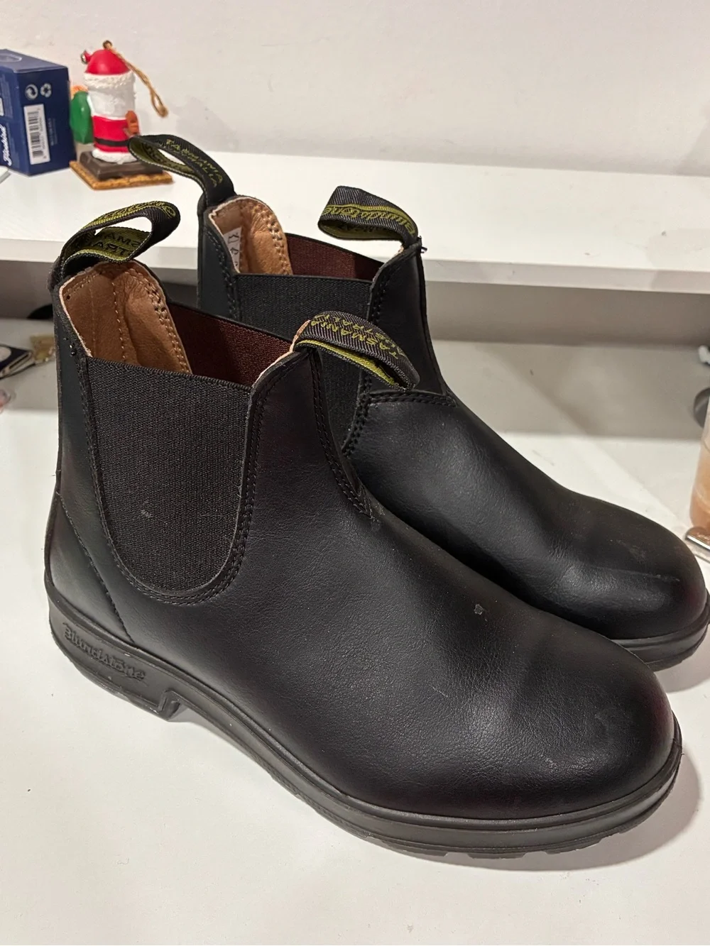 Blundstone Black Chelsea Ankle Boots - Picture 3 of 8